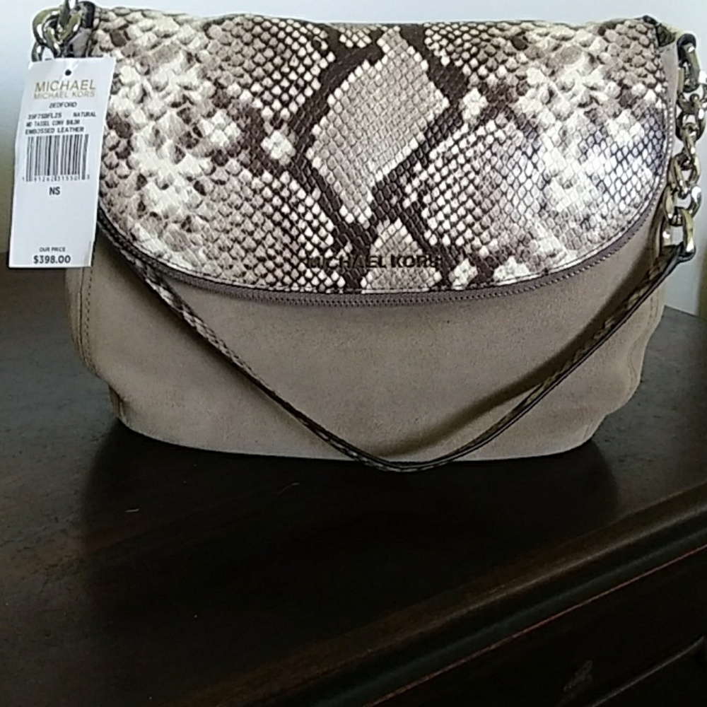Michael Kors NWT Leather Shoulder Bag